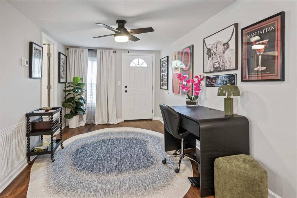 Coastal Lux 2 Bedroom Housee