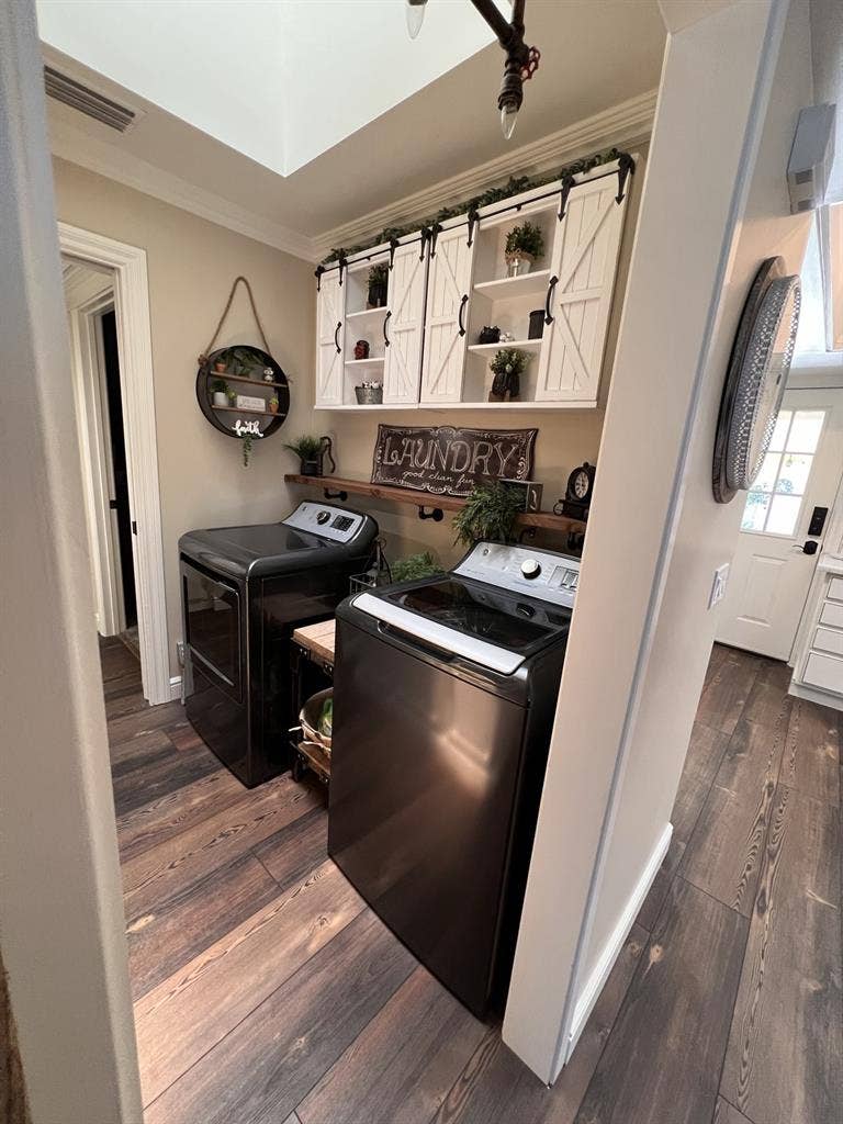 Cute room for rent in La Verne