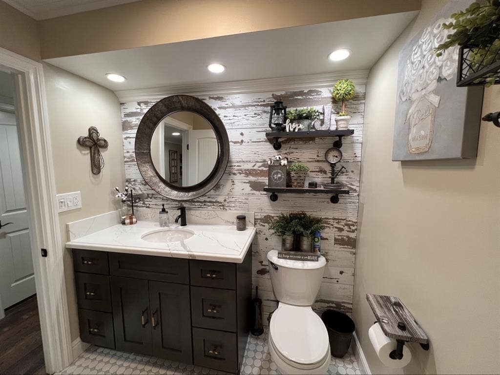 Cute room for rent in La Verne
