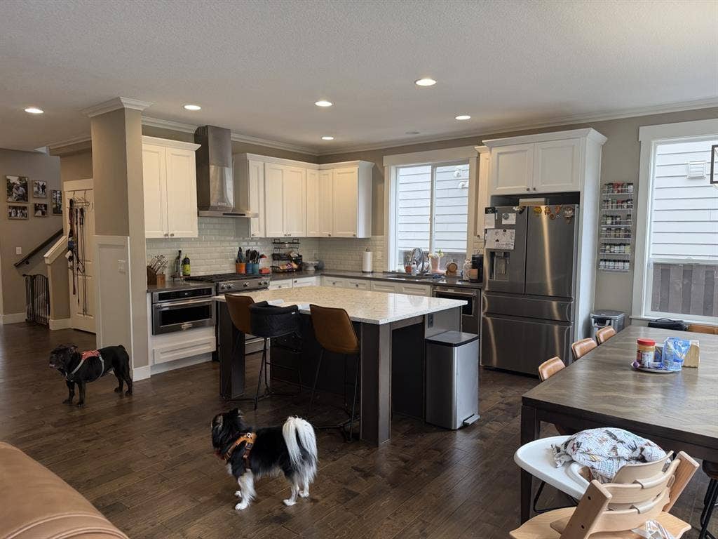 Looking for new Roomate