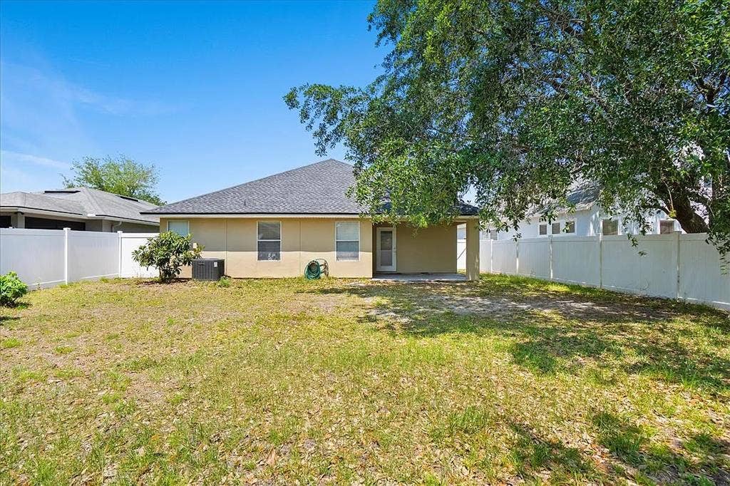 Peaceful Spacious Home For Rent Now