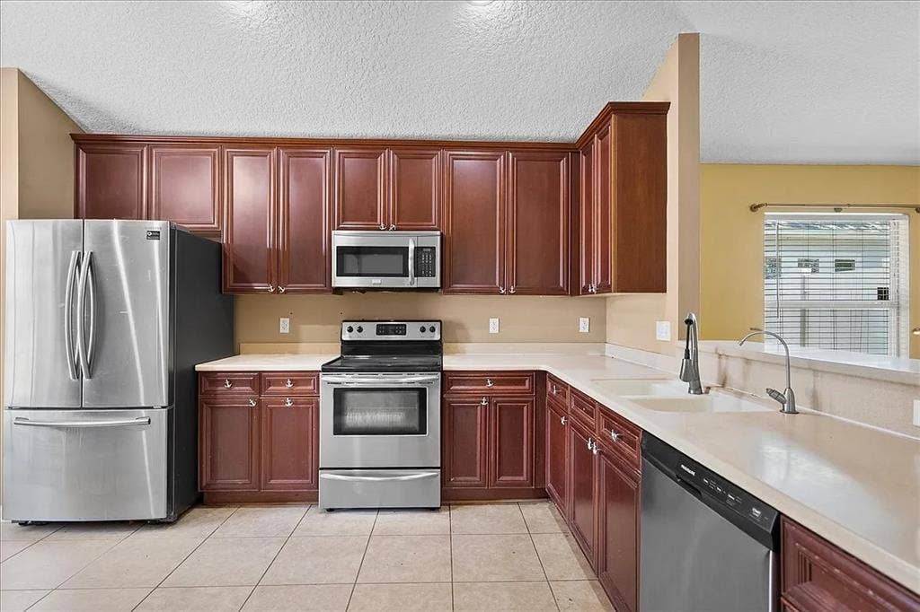 Peaceful Spacious Home For Rent Now