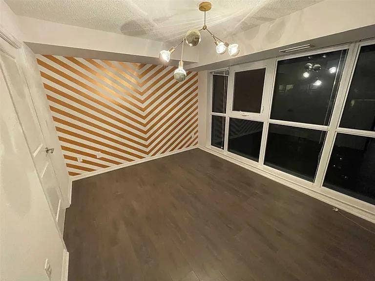 🏙️ Private Room + Ensuite