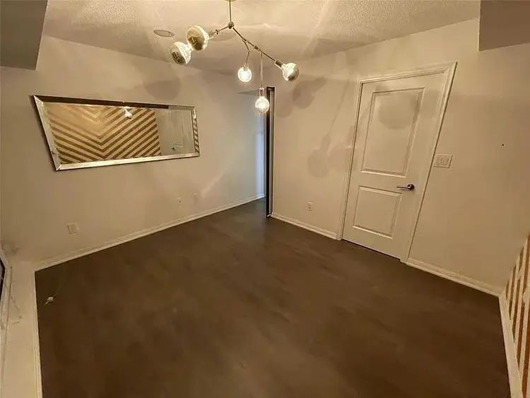 🏙️ Private Room + Ensuite