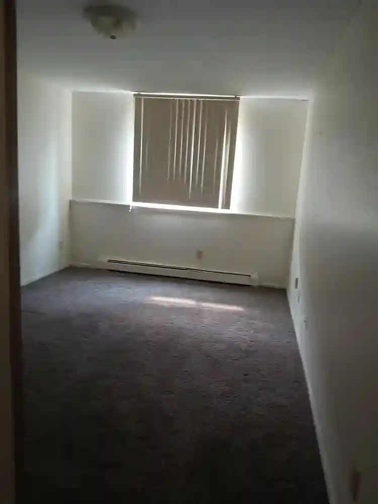 Woodmere Apartment #07