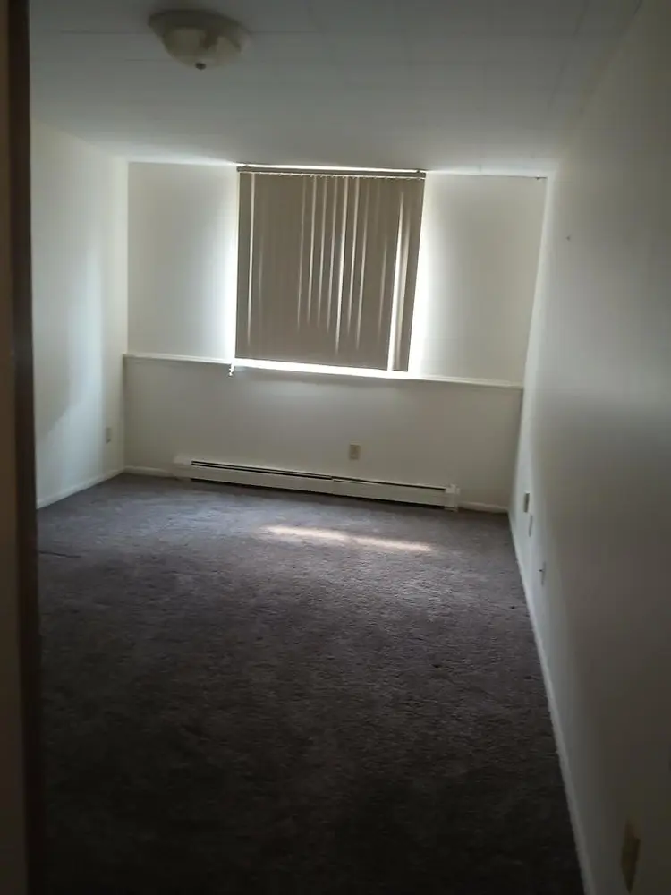 Woodmere Apartment #07
