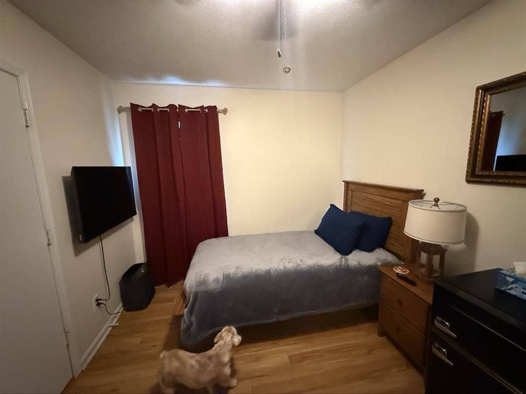 Fully furnished room, mini frigdge