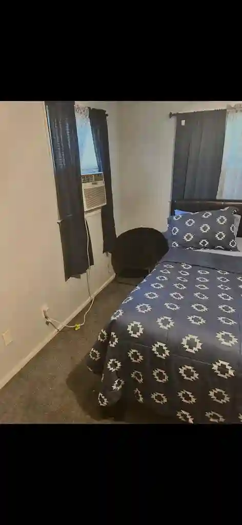 Fully Furnished rooms $600-$700