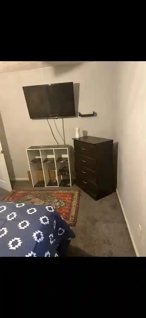 Fully Furnished rooms $600-$700