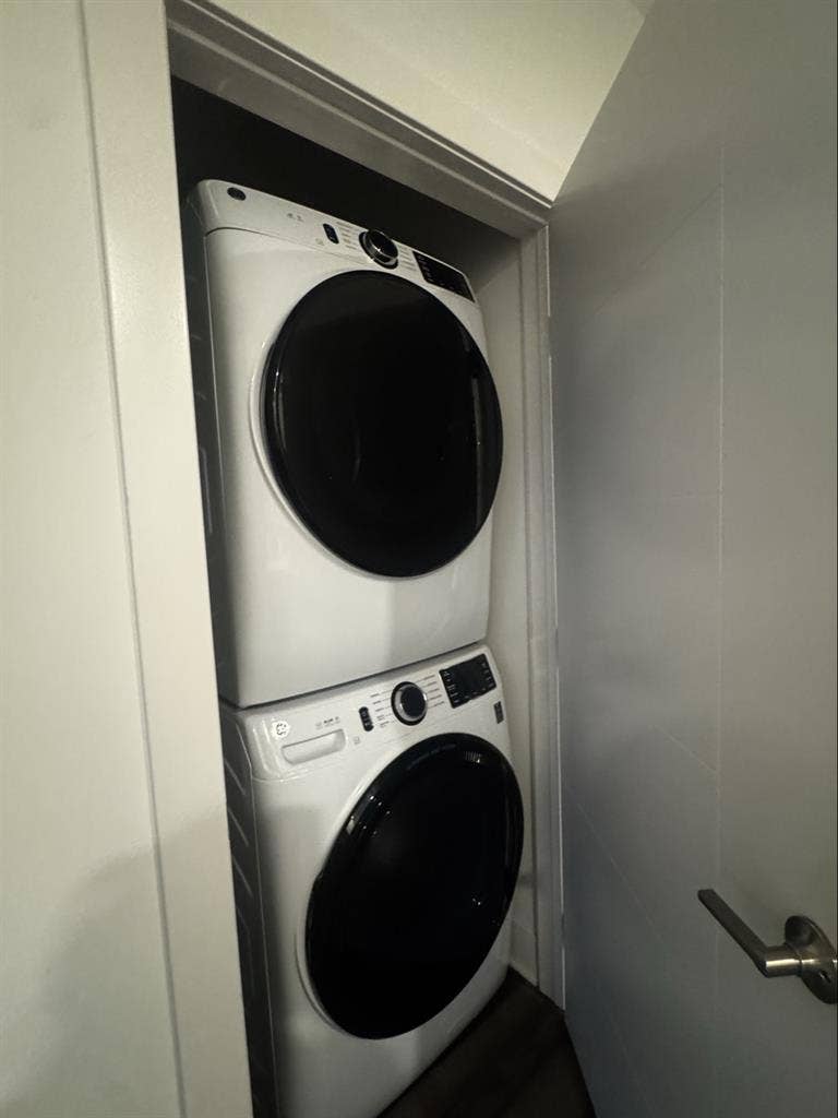 Affordable Downtown Apartment