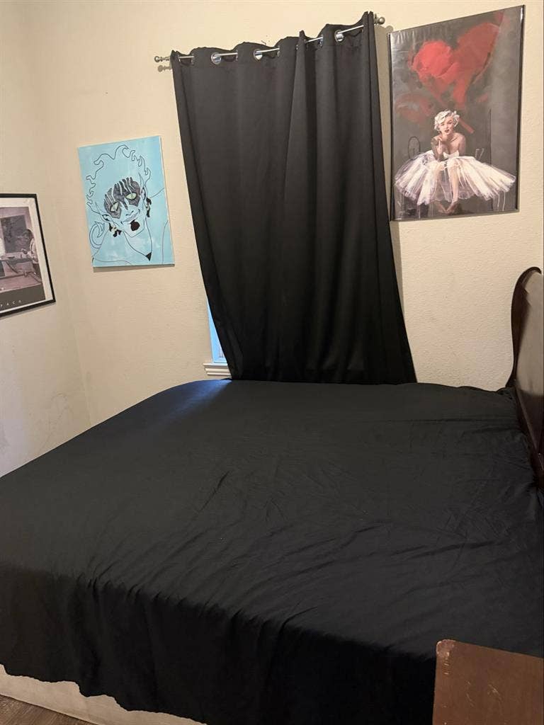 Large room with walking closet