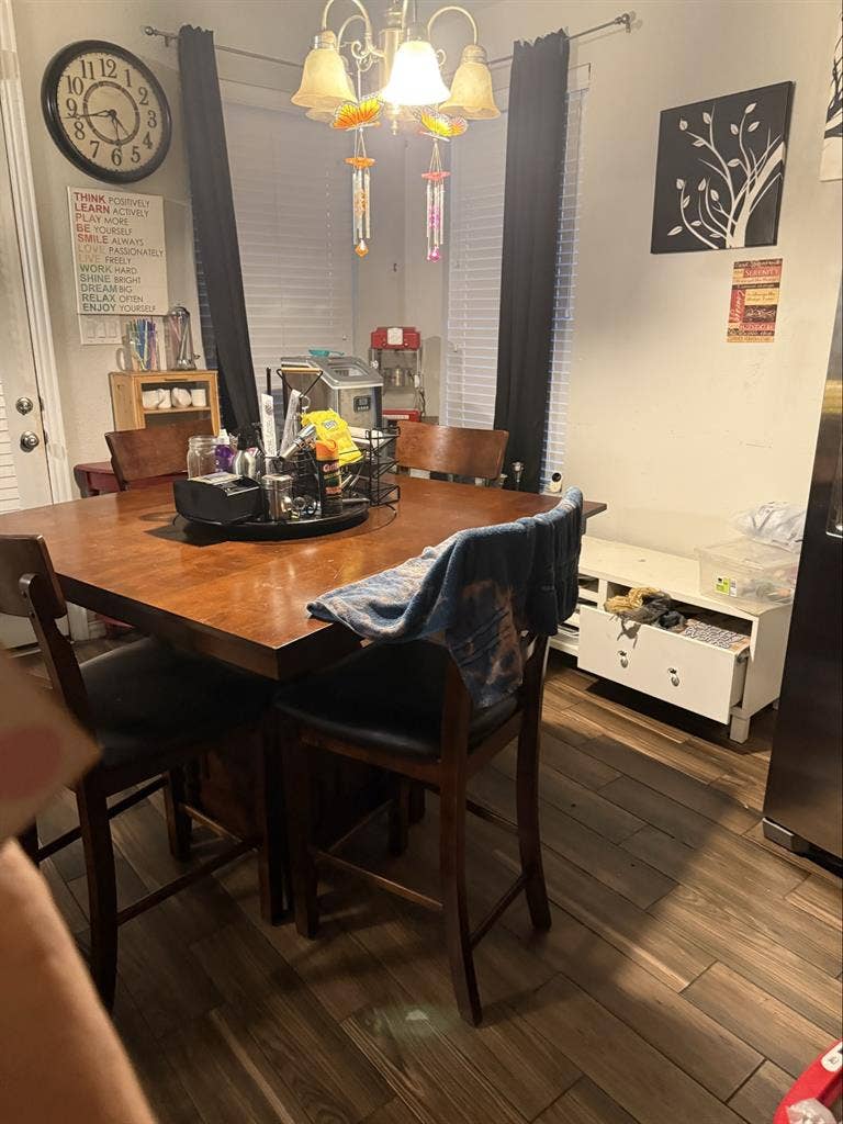 Large room with walking closet