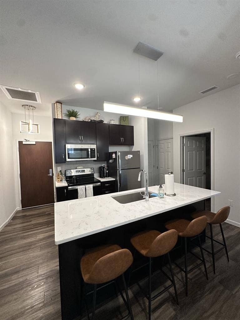 1 Bed 1 Bath - Downtown Cincinnatii