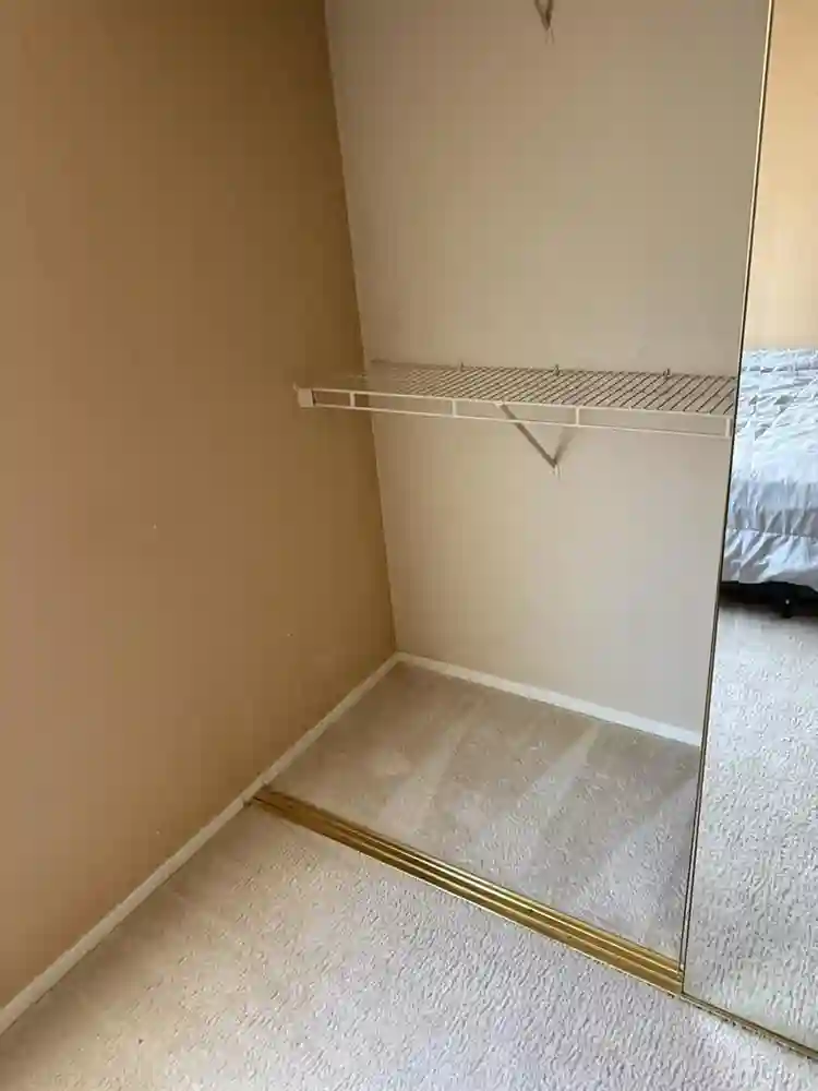 Room available for rent