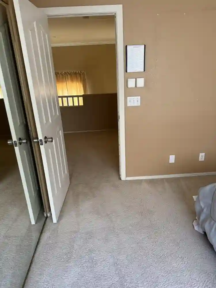 Room available for rent