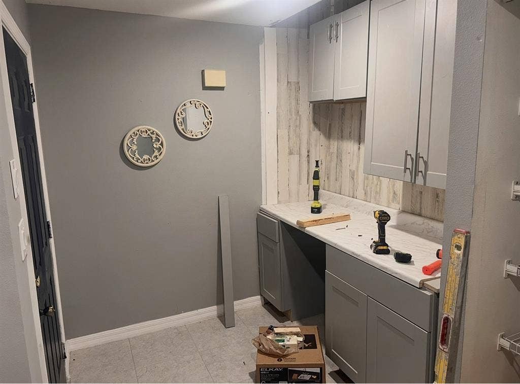 Lakefront 2 bedroom apartment