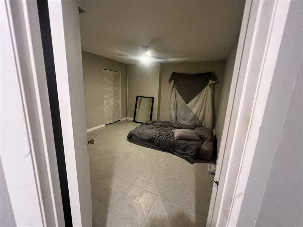 Lakefront 2 bedroom apartment