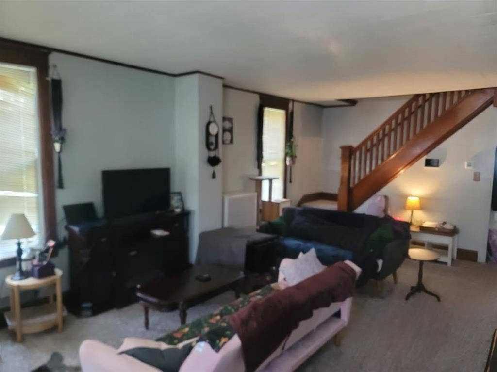 Looking for Roommate in Penbrook!