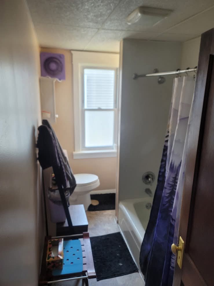 Looking for Roommate in Penbrook!