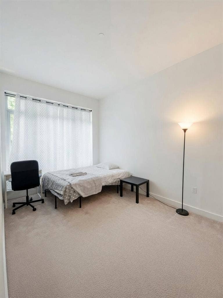 Nr SF Caltrain Furnished Bedroom