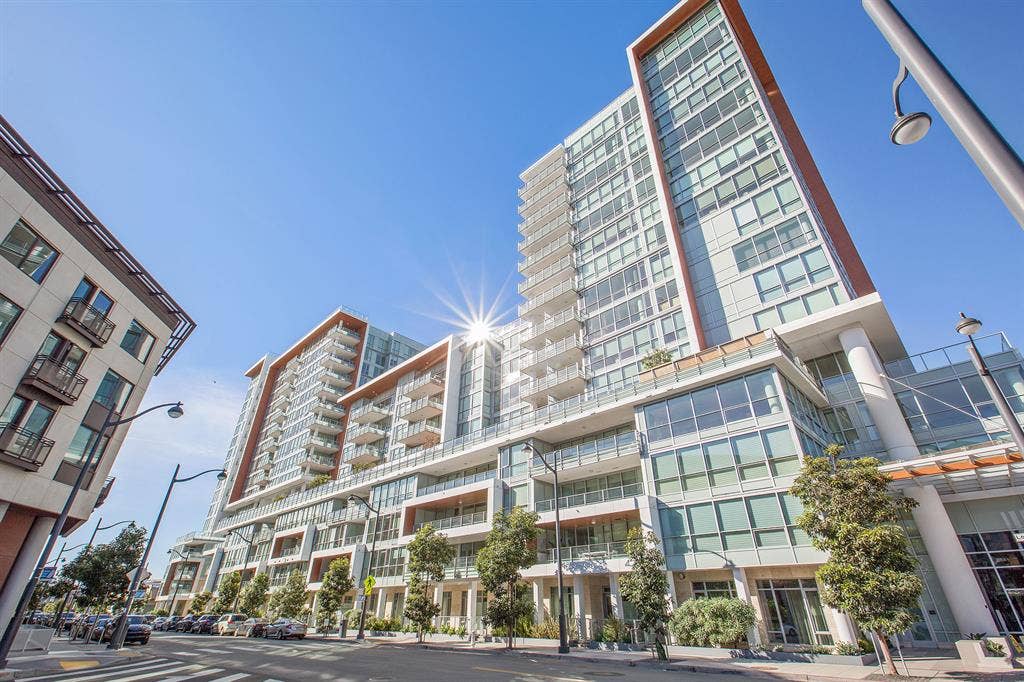 Nr SF Caltrain Furnished Bedroom