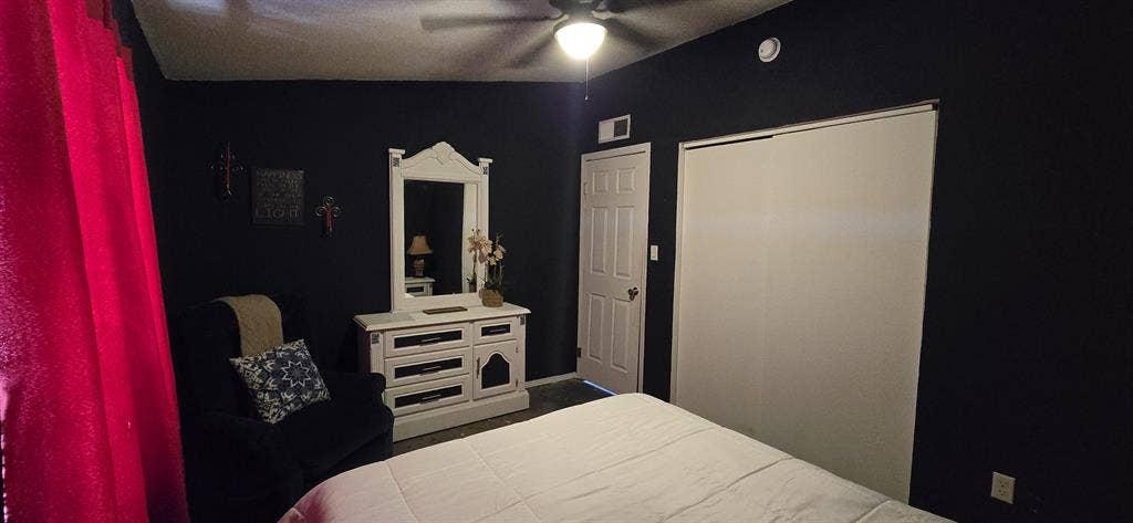 Great quiet room