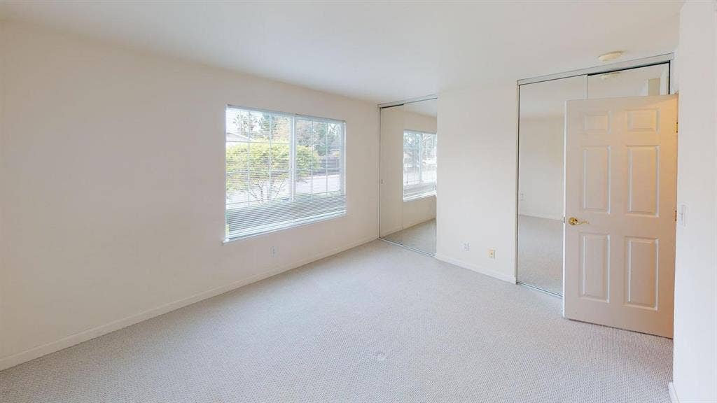 1 BR in Redwood City