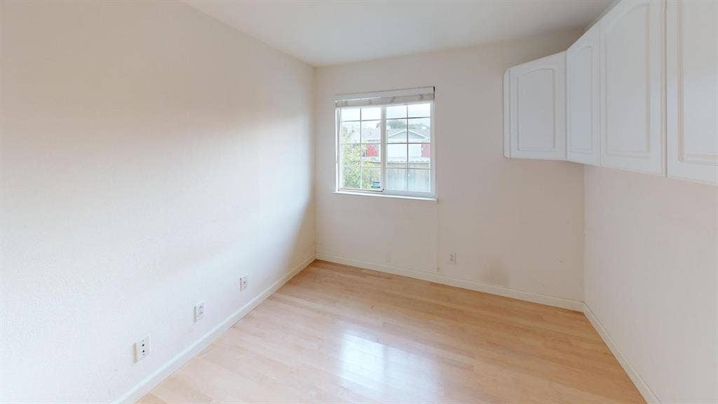 1 BR in Redwood City