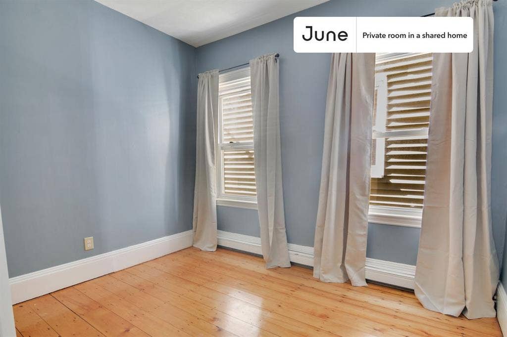 4 BR in Boston