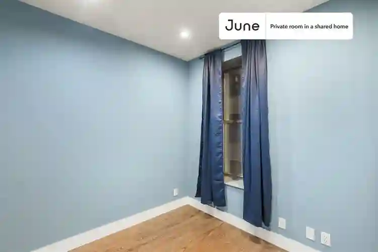 4 BR in New York City