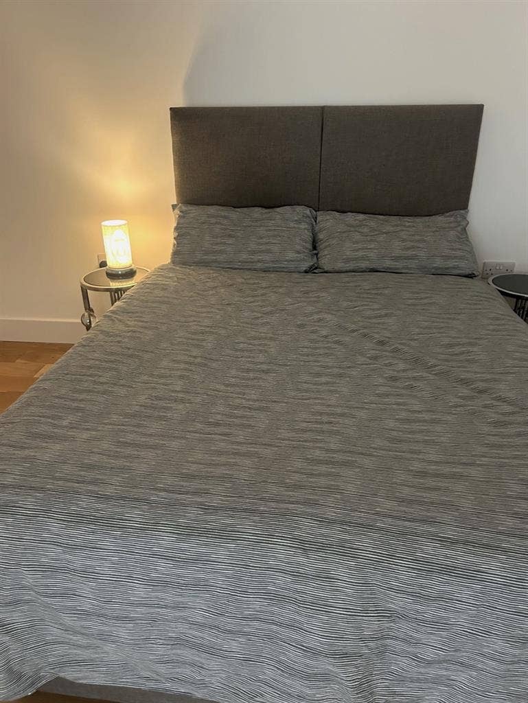 Central Croydon Flat Sublet