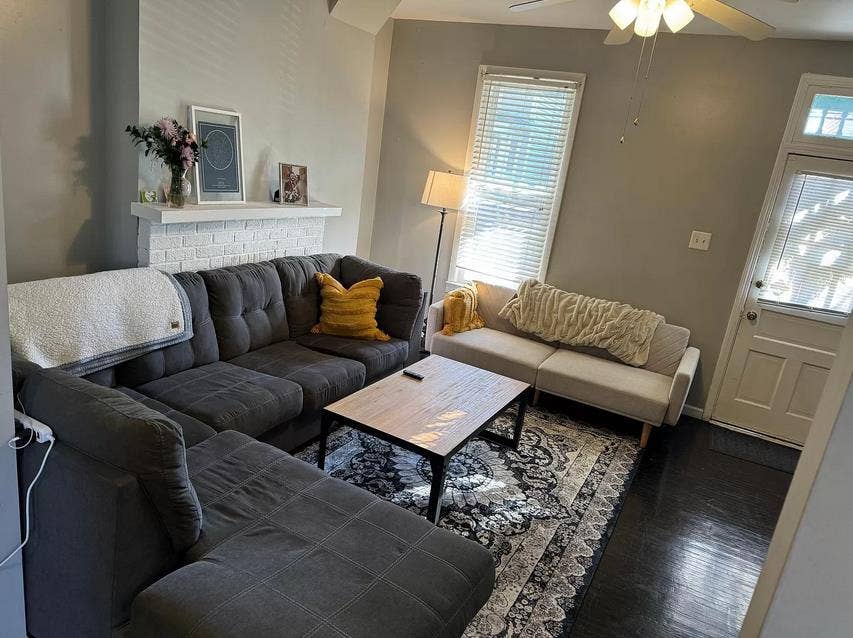 Clean & Move-In Ready Apartment