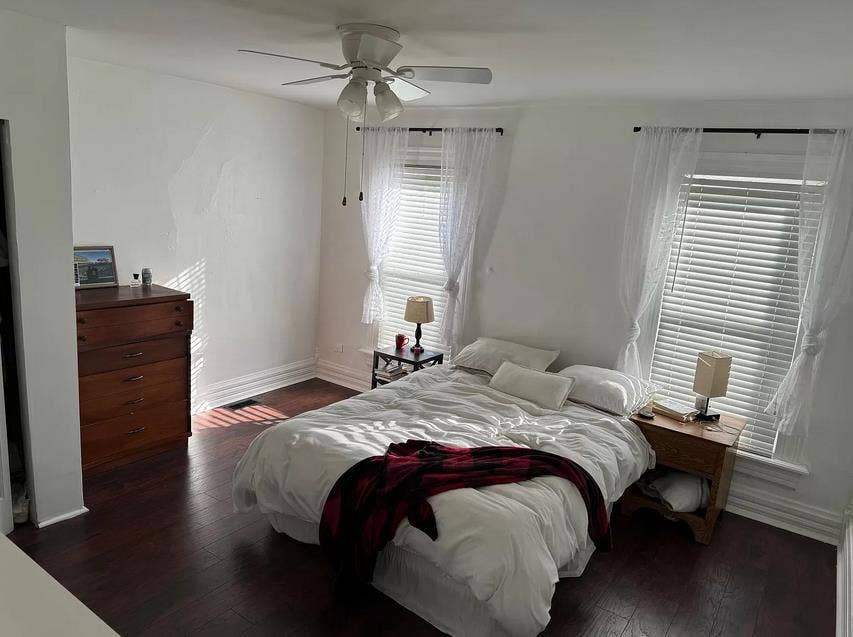 Clean & Move-In Ready Apartment