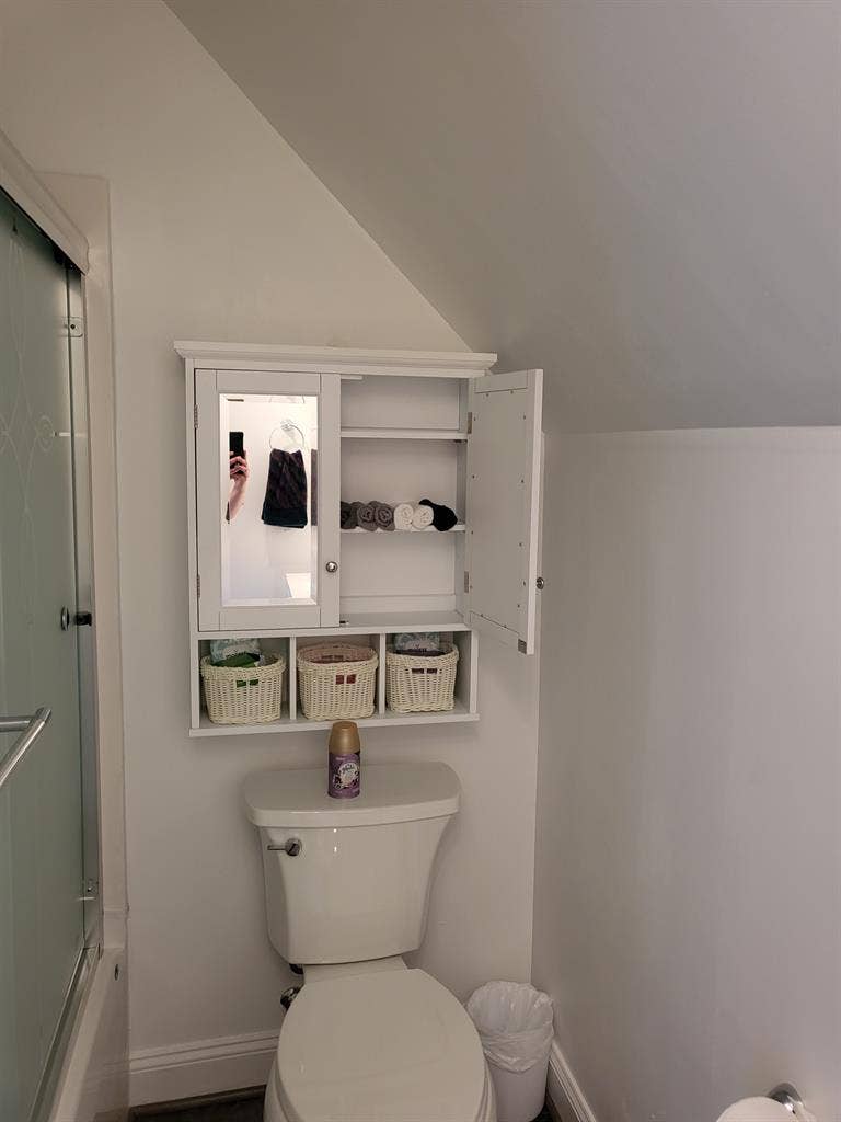 1000 acres; Furnished 1 bedroom 