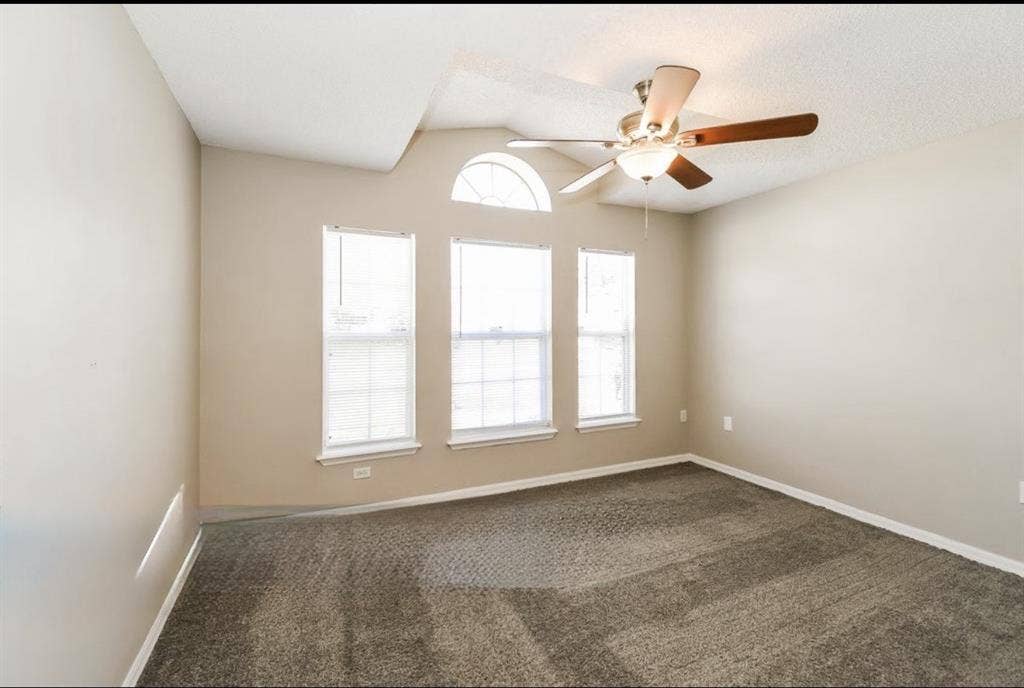 Private Room in Quiet, Clean Home