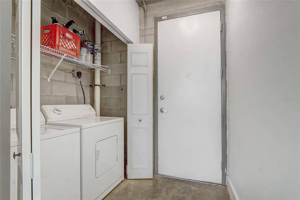 ROOM AVAILABLE 