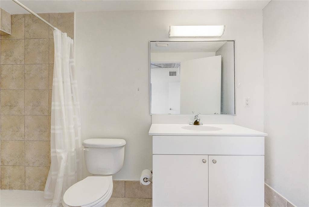 ROOM AVAILABLE 