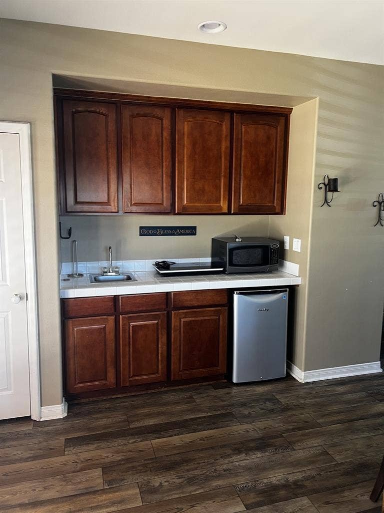 Casita Encinitas Ranch neighborhood