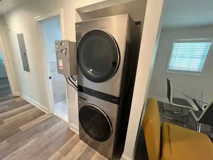 3 BR in Atlanta