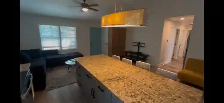 3 BR in Atlanta
