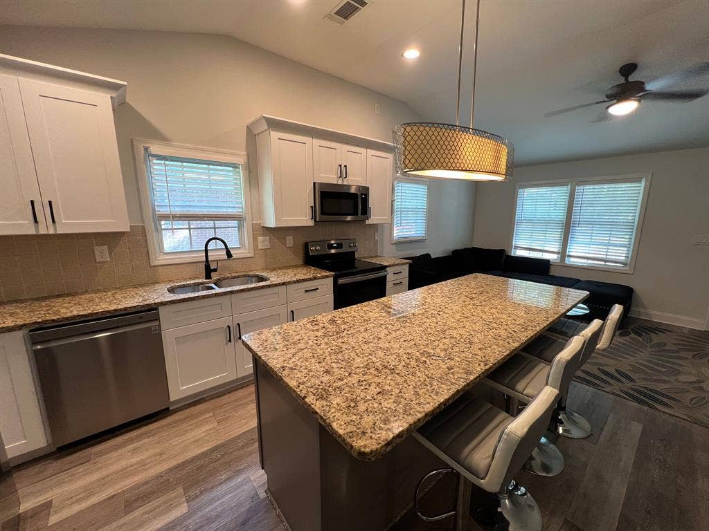 3 BR in Atlanta