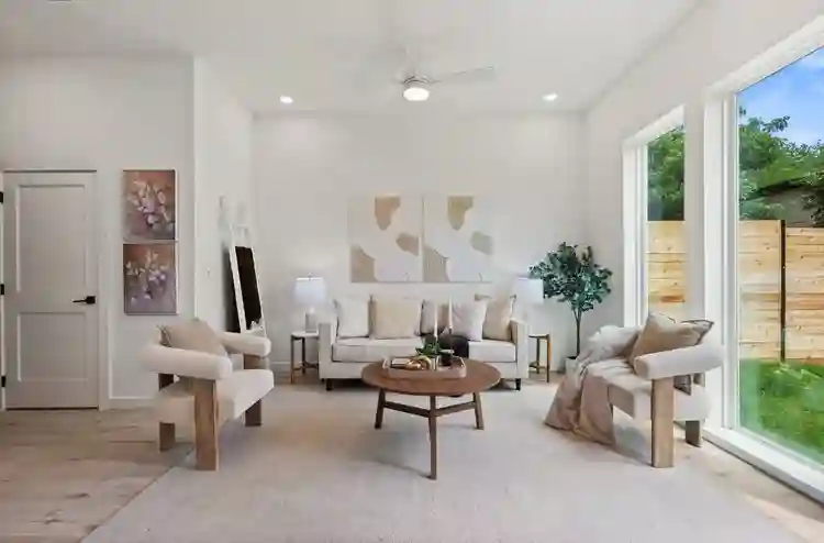 2 BR in Austin