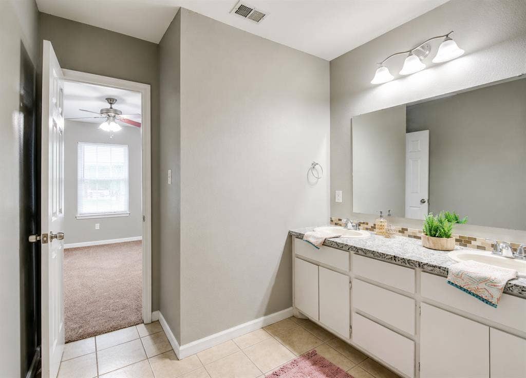 4BR Shared Home Near TTU