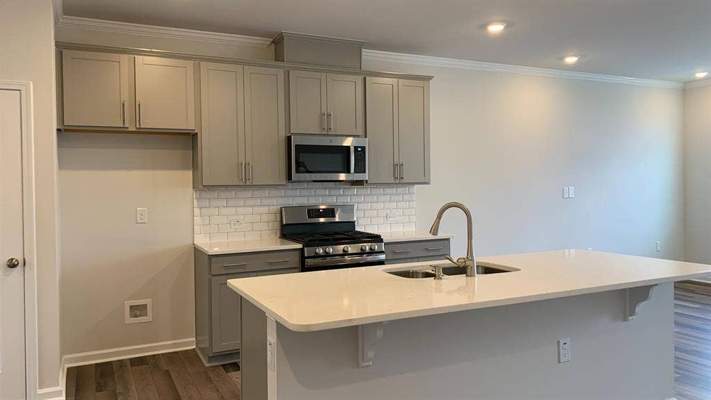 3 BR in Raleigh