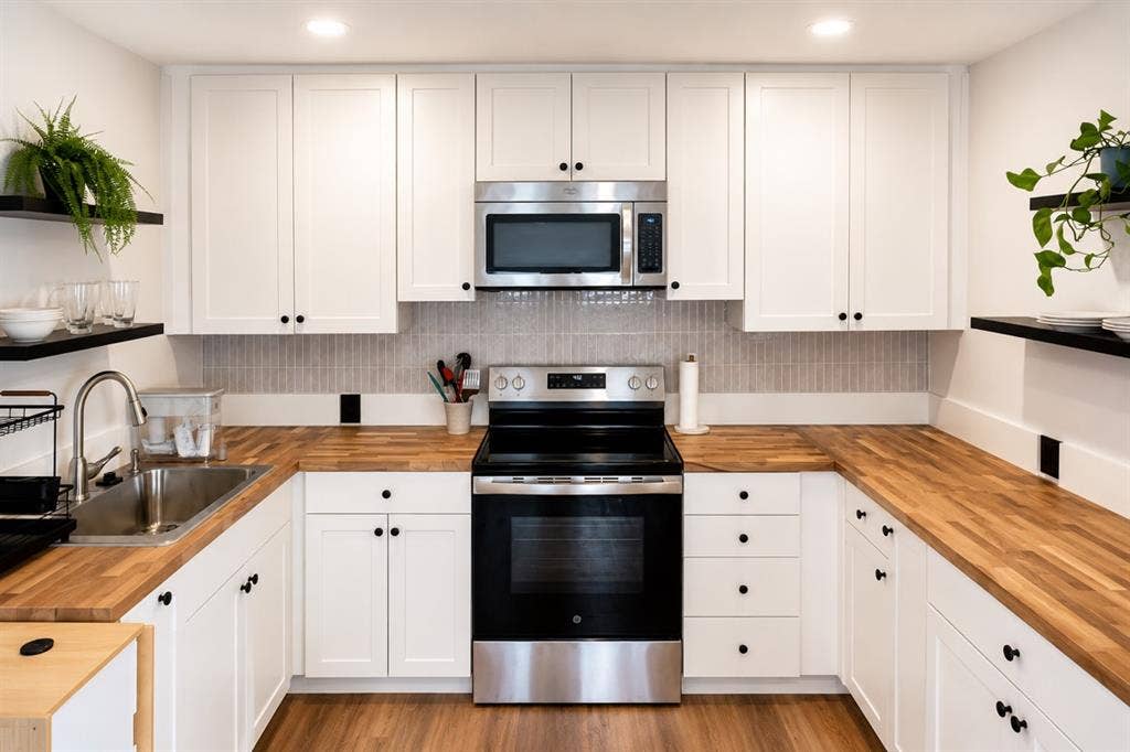 Private Furnished Studio