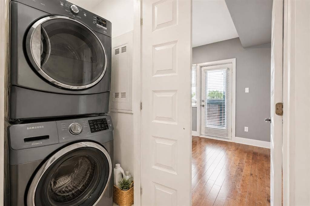 Large 2 bedroom with indoor parking