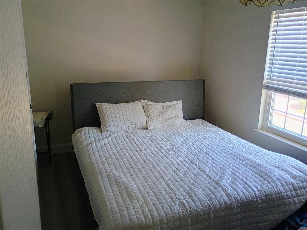 Bedroom furnished, private bathroom