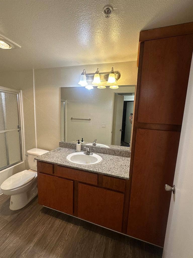 Private room in Santa Ana, CA