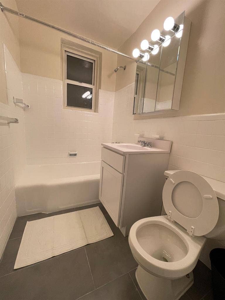 Room for two- Brooklyn Gravesend