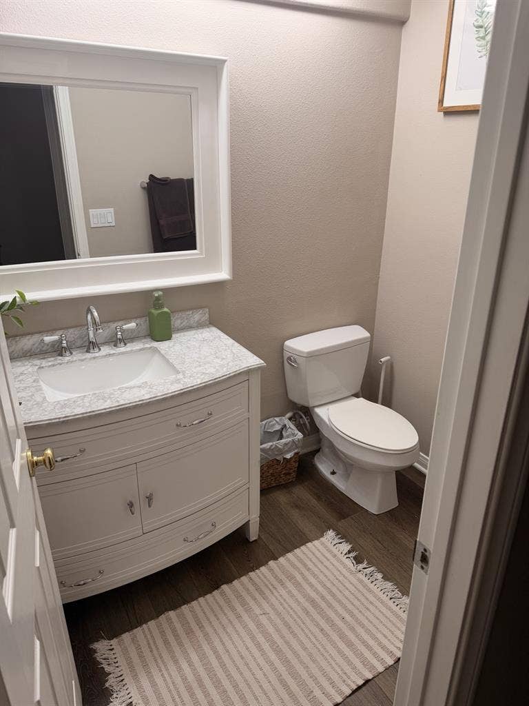 Single bedroom for rent